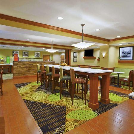 Hampton Inn Commerce/Новай Екстер'єр фото