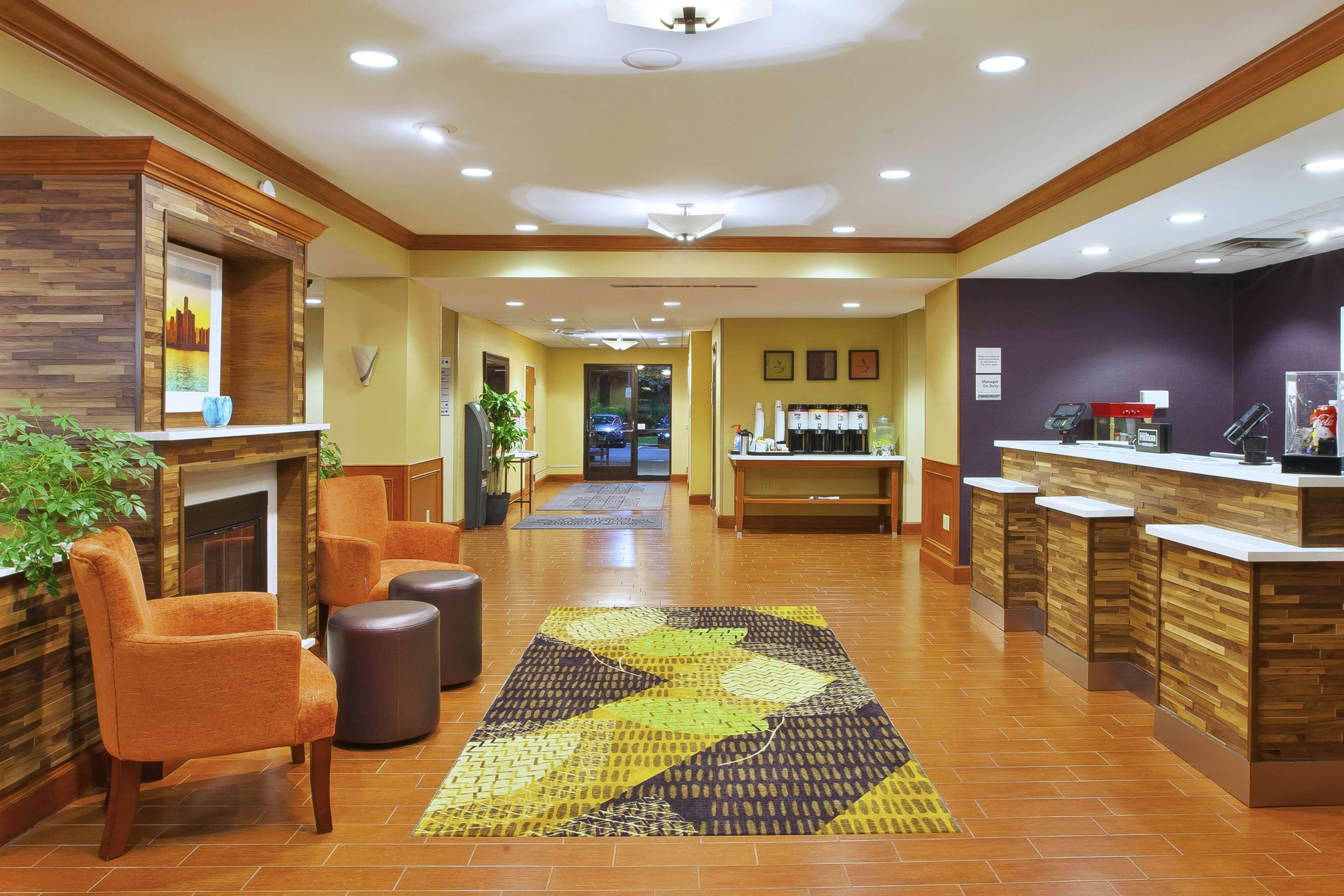 Hampton Inn Commerce/Новай Екстер'єр фото