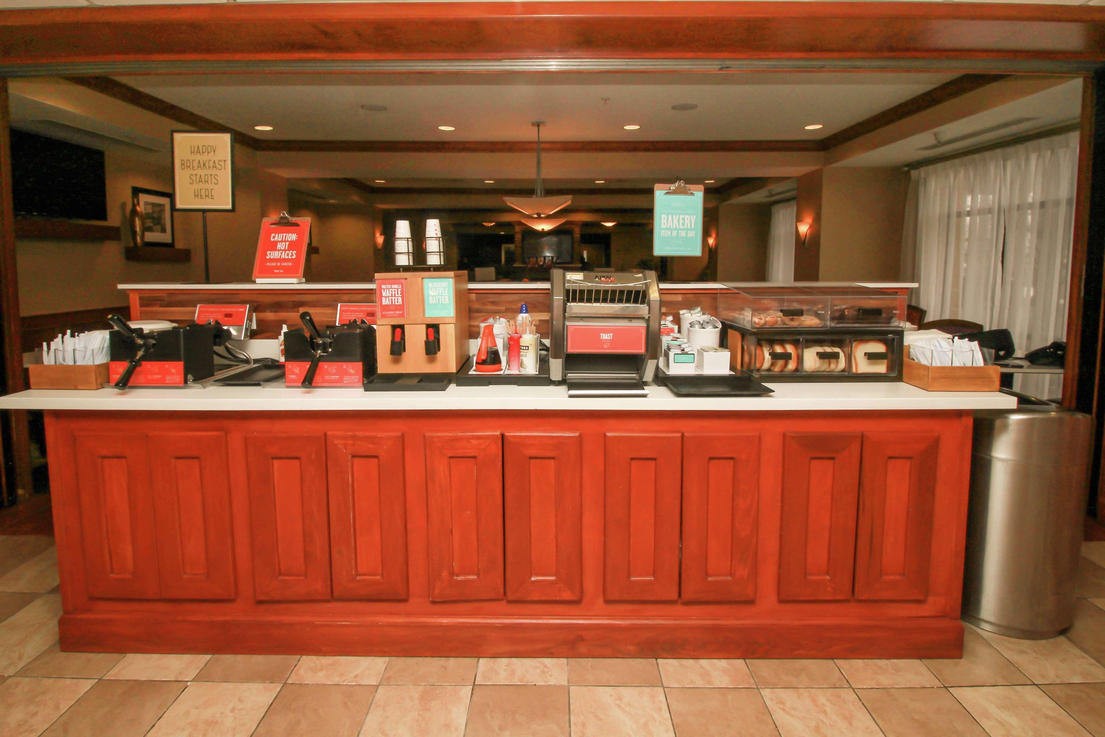 Hampton Inn Commerce/Новай Екстер'єр фото