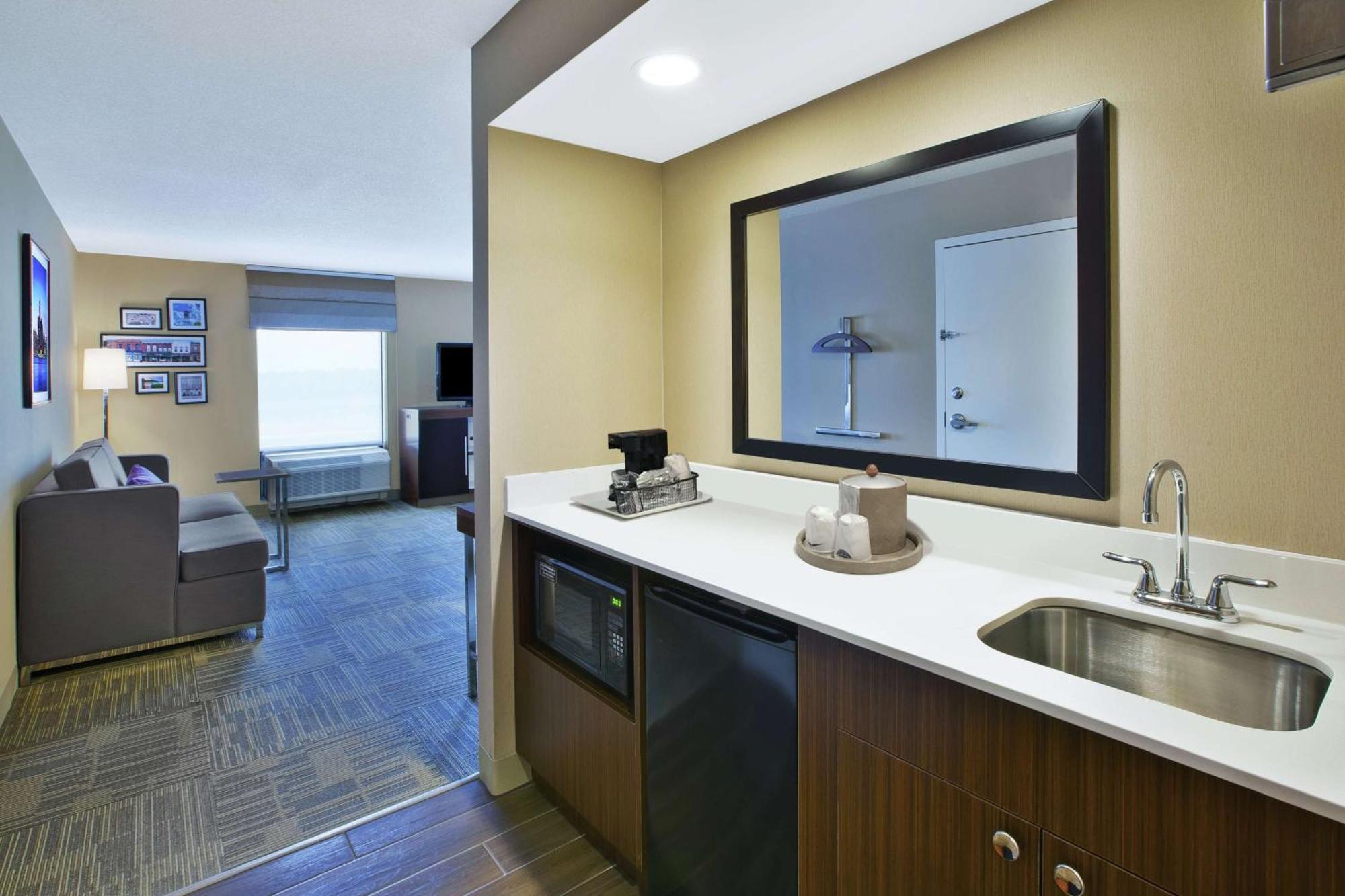 Hampton Inn Commerce/Новай Екстер'єр фото
