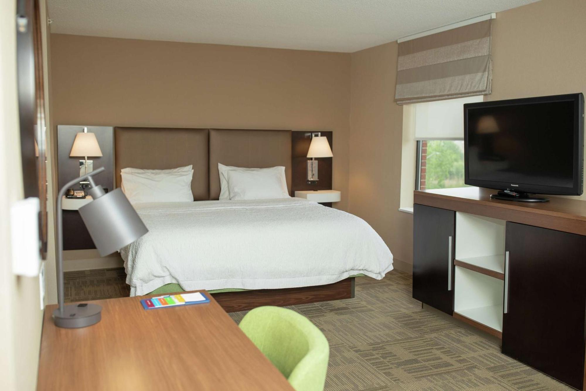 Hampton Inn Commerce/Новай Екстер'єр фото