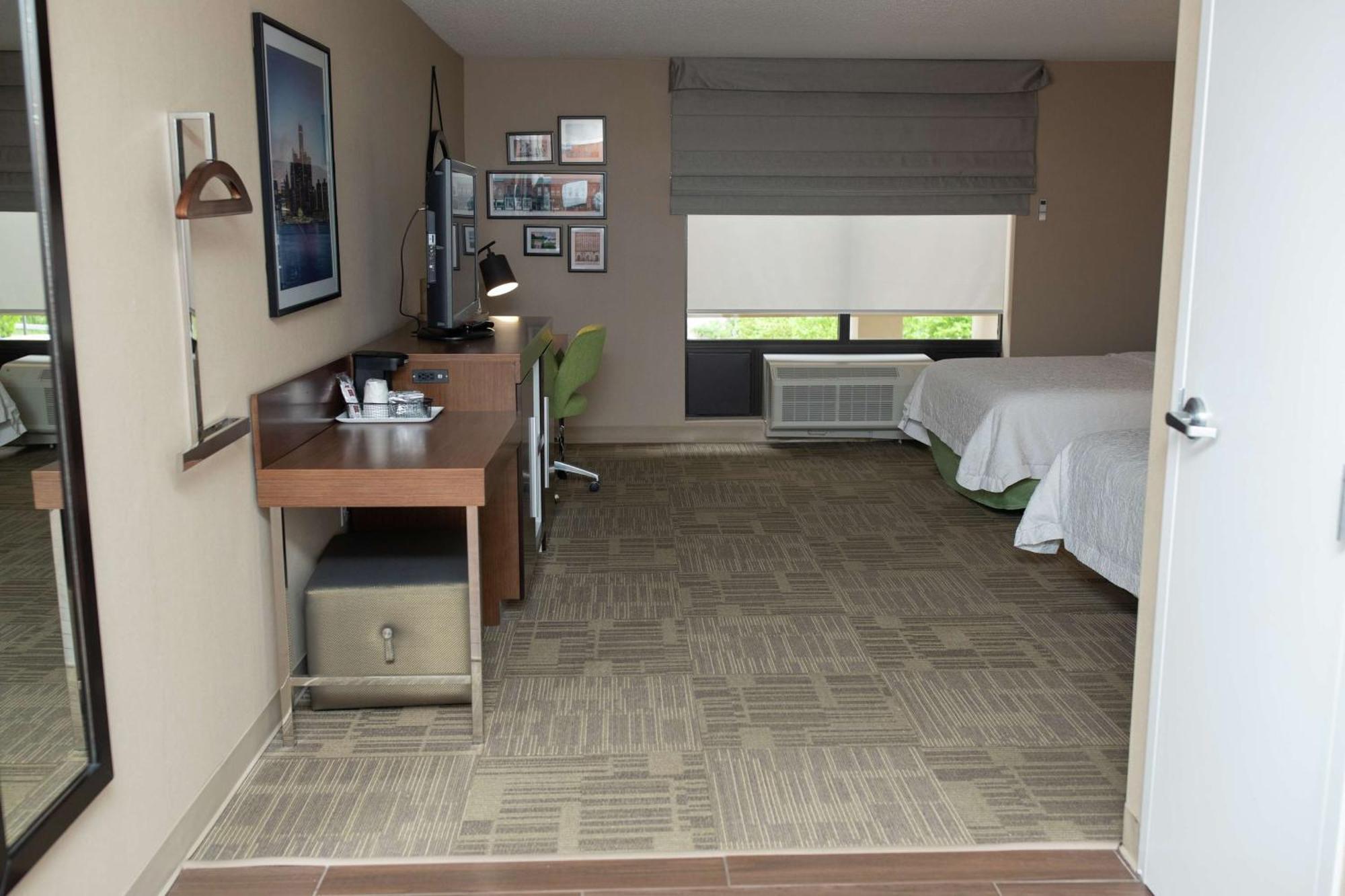 Hampton Inn Commerce/Новай Екстер'єр фото