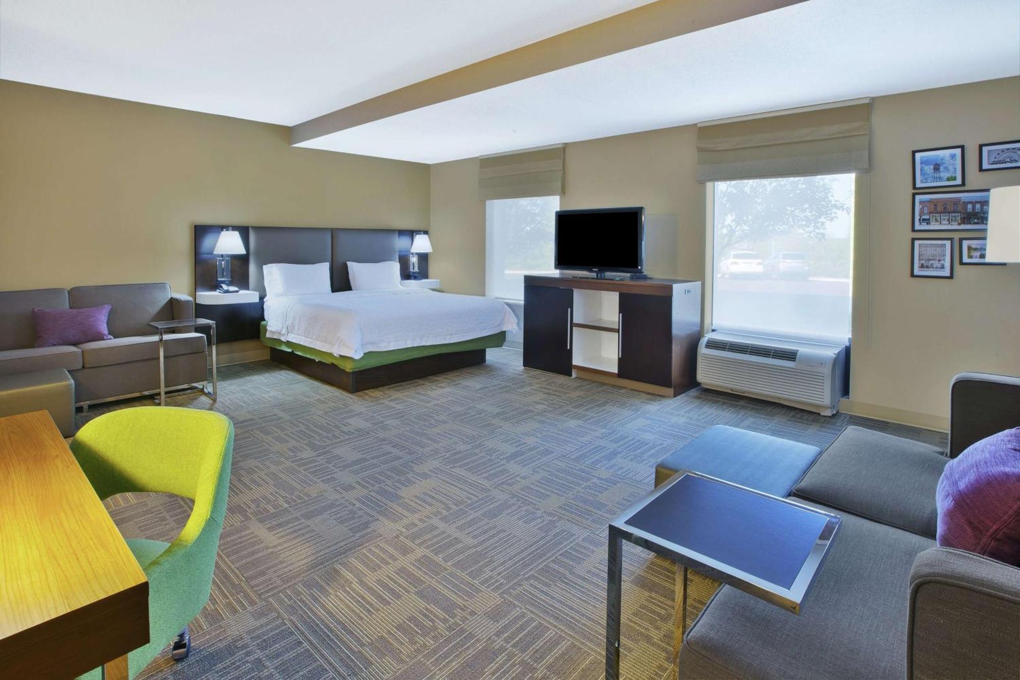 Hampton Inn Commerce/Новай Екстер'єр фото
