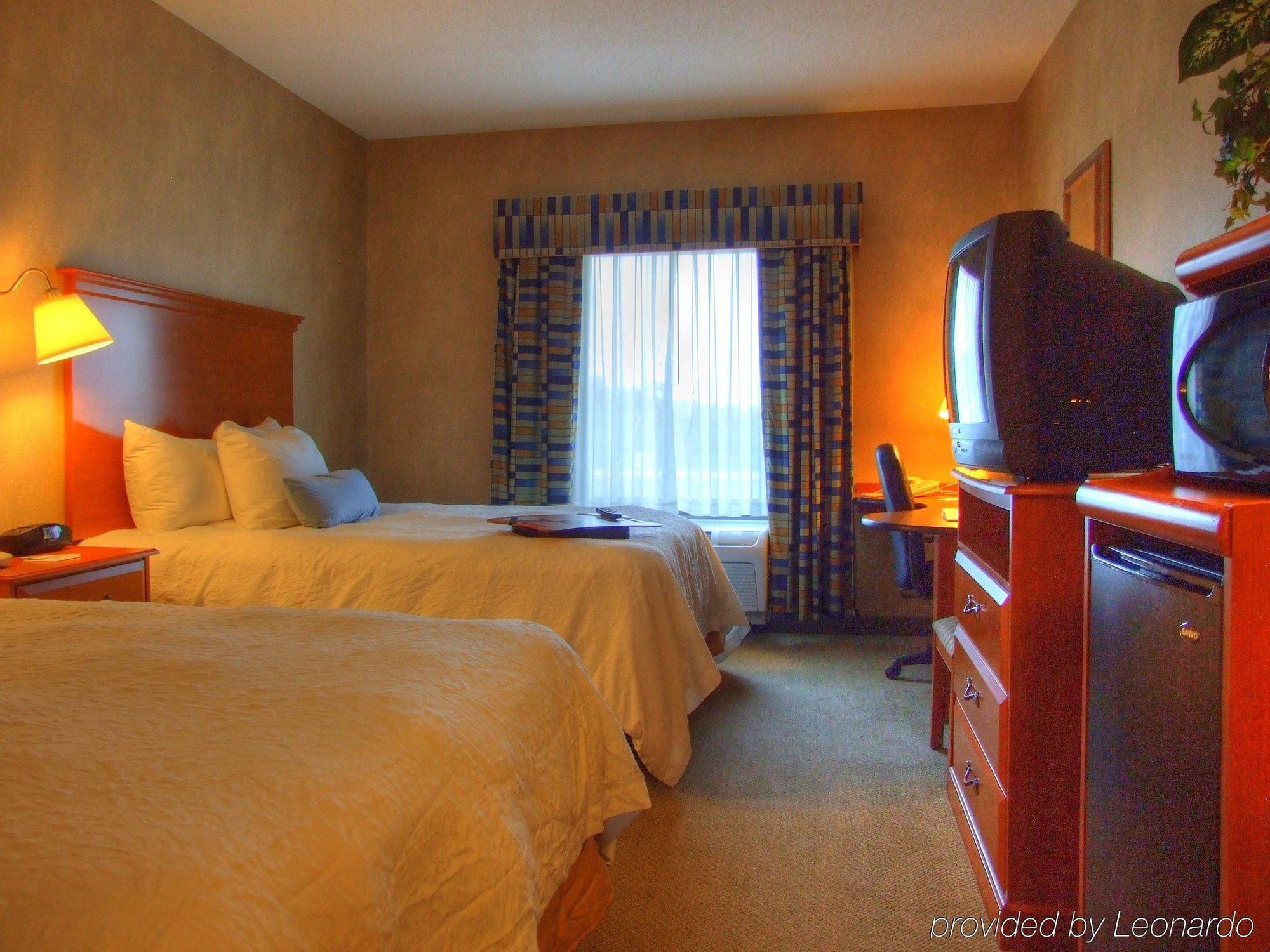 Hampton Inn Commerce/Новай Номер фото